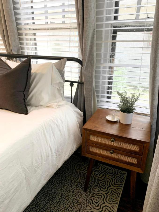 Private Room Downtown - 1 Bedroom 1Bath Lafayette Buitenkant foto